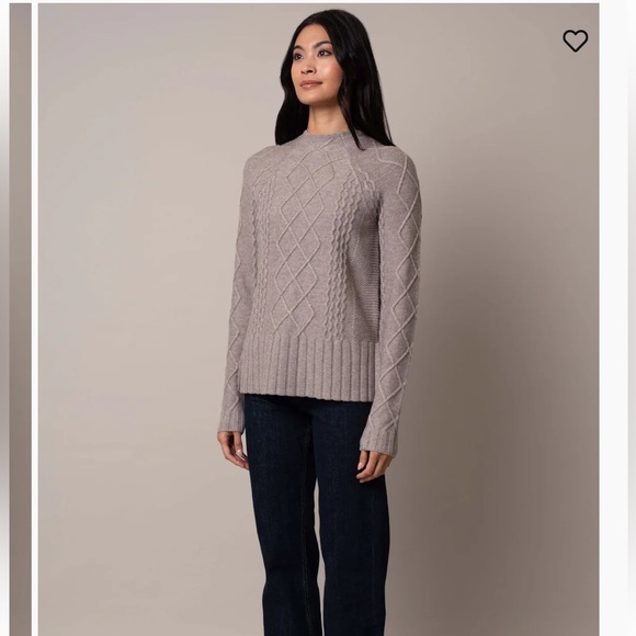 Cyrus NEW W/tags Size XL Grey Colored Cable Knit Chunky Knit Sweater Gorgeous! - Picture 1 of 9